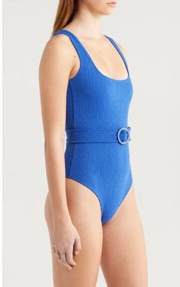 FARM Rio Women's Blue Matelasse Pineapple Belted One-Piece Swimsuit,Medium, $240 - Image 4