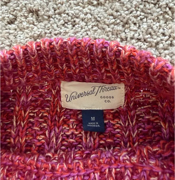 Red and Pink Knit Sweater - Image 2
