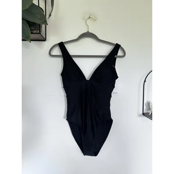 NWT Quince Black Italian Plunge One-Piece Swimsuit Size XS - Image 3