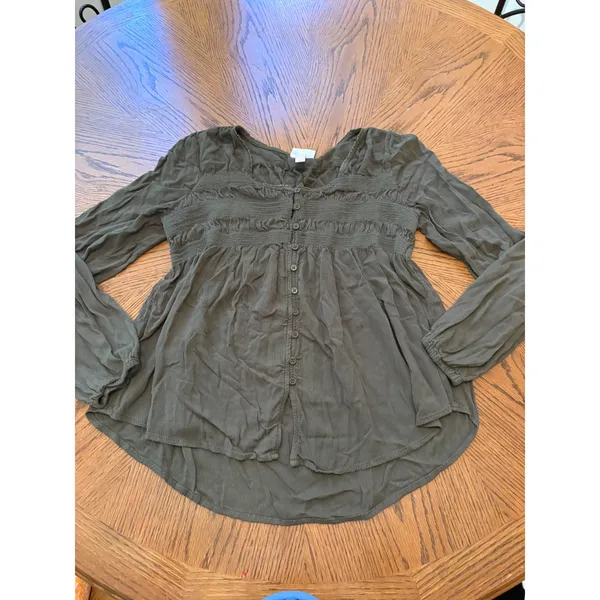 Knox Rose Women Olive Green Smocked Button Front Long Sleeve Blouse Medium - Image 2