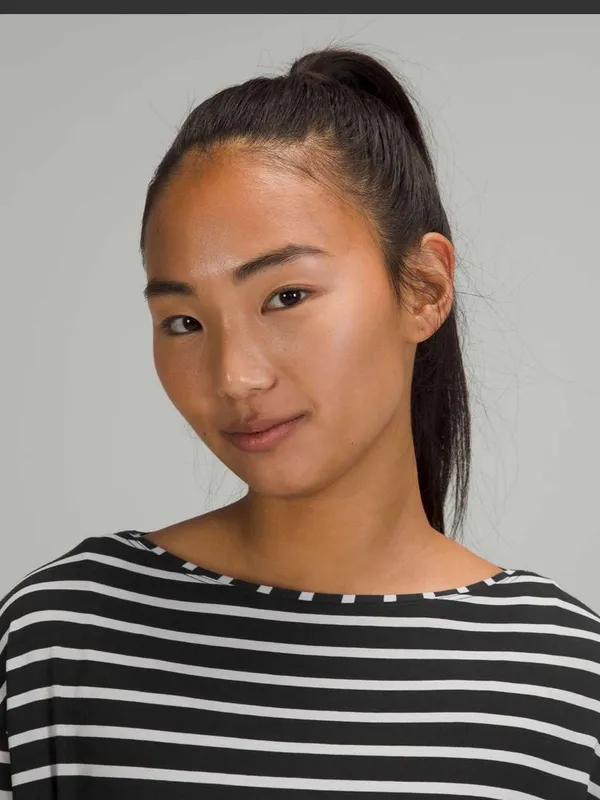 Lululemon Striped Back in Action Long Sleeve Tee Sz 8 - Image 4