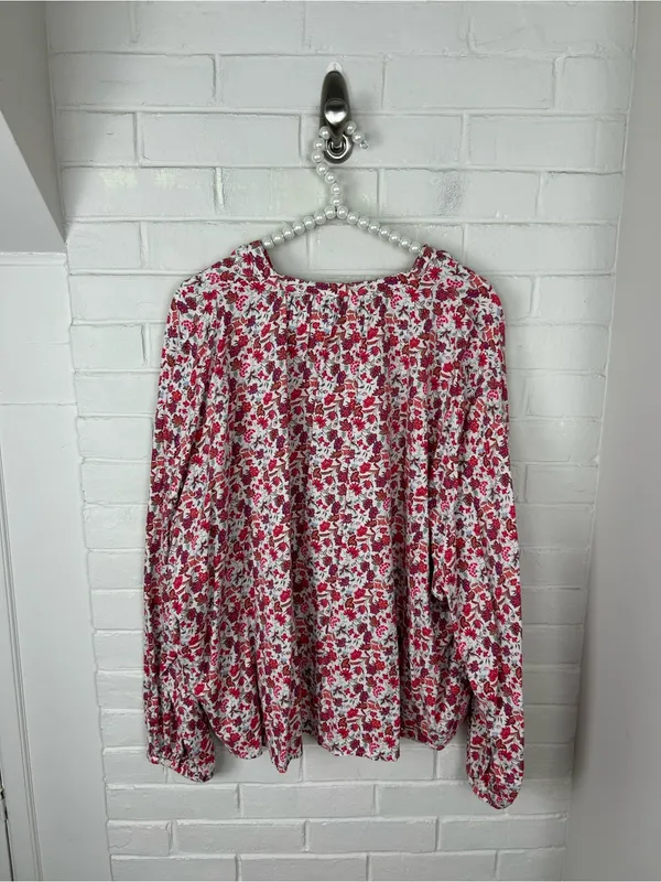 Universal Thread Floral Peasant Top Size XL - Image 9