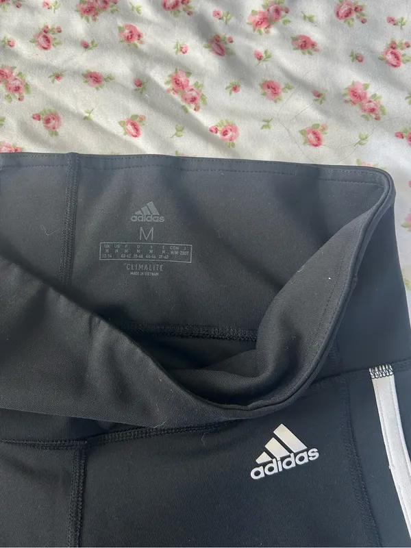 ADIDAS Black Leggings with White Side Stripes - Image 4