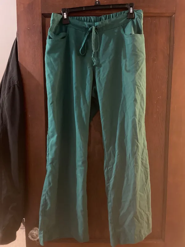 Greys Anatomy Scrub Top & Bottom set - Image 3
