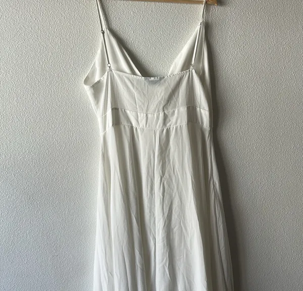 Chicme White Maxi Dress (unlined) - Image 5