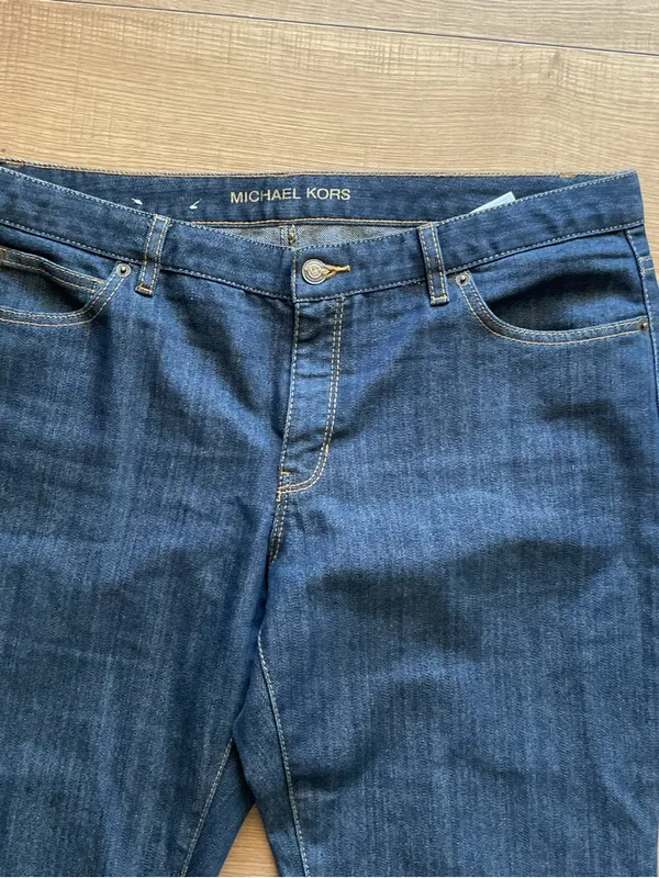 Michael Kors Blue Flare Jeans Size 12 Stretch Denim Mid Rise Classic Fit Flare - Image 3