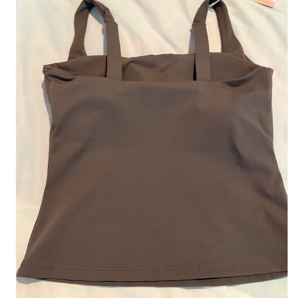 QINSEN Brown Square Neck Workout Tank Top Built-in Bra Athletic Cami XS - Image 2