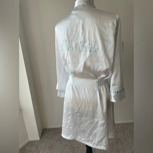 Linea Donatella Intimo Donatella Bridal Wedding Robe Embroidered “The Bride” Size L - Image 5