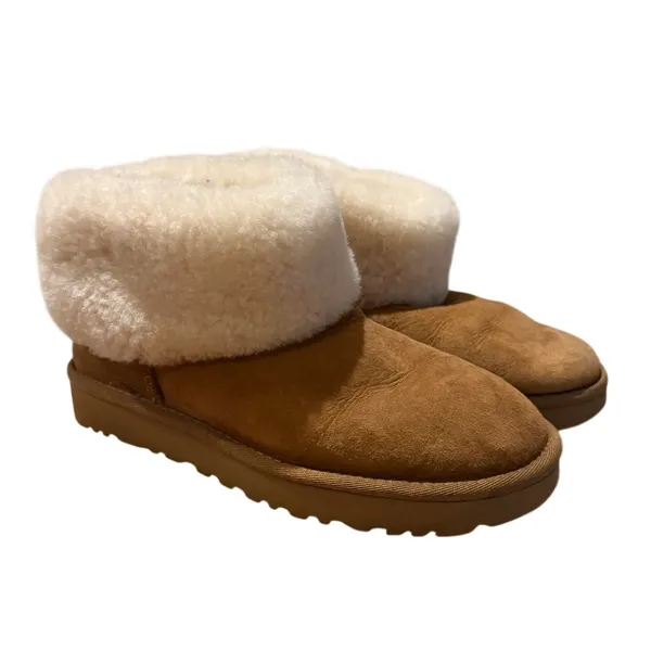 UGG Mini Fluff Cuff Boots Women’s Sz.7 - Image 4