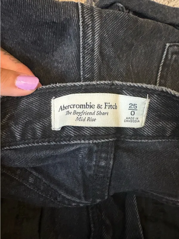 Abercrombie Shorts Boyfriend Mid-Rise - Image 3