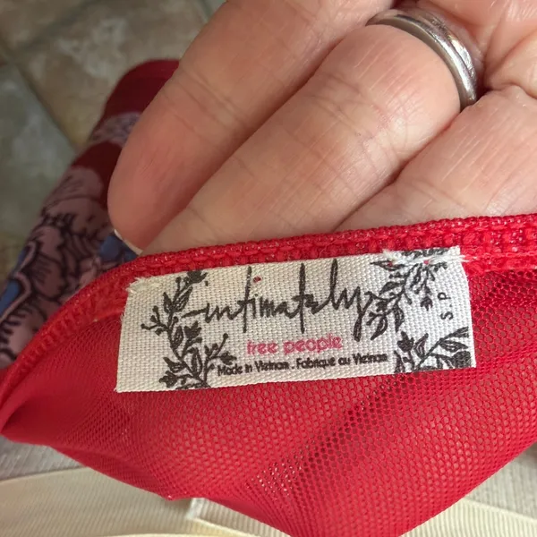 Intimately Free People Spellbound Hankerchief Style Bodysuit Size Small - Image 4