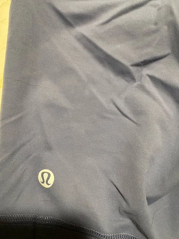 Lululemon Wunder Train Shorts - Image 3