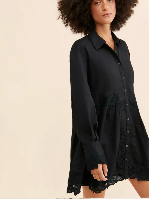 Free People Black Embroidered tunic Dress boho lace trim button front XS - Image 3