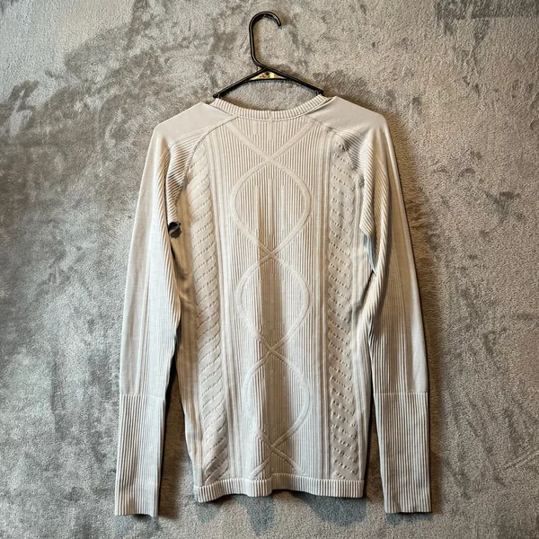 Lululemon Rest Less Pullover Heathered Silver Gray Long Sleeve Size 6‎ - Image 5