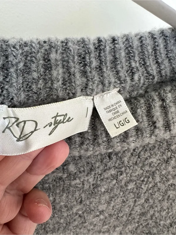 RD Style Gray Distressed Crewneck Sweater Size Large - Image 8