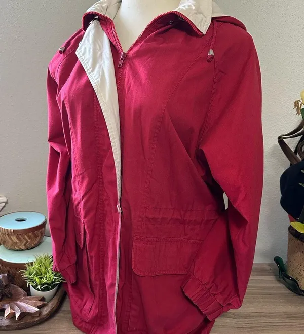 London Fog Women's Red Jacket - Image 10
