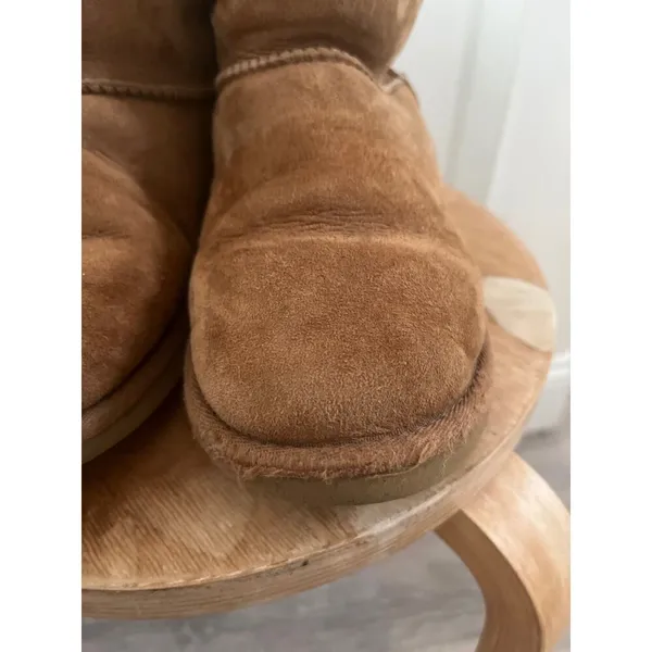 UGG Australia Sz 5 fur lined boots - ankle height - Image 3