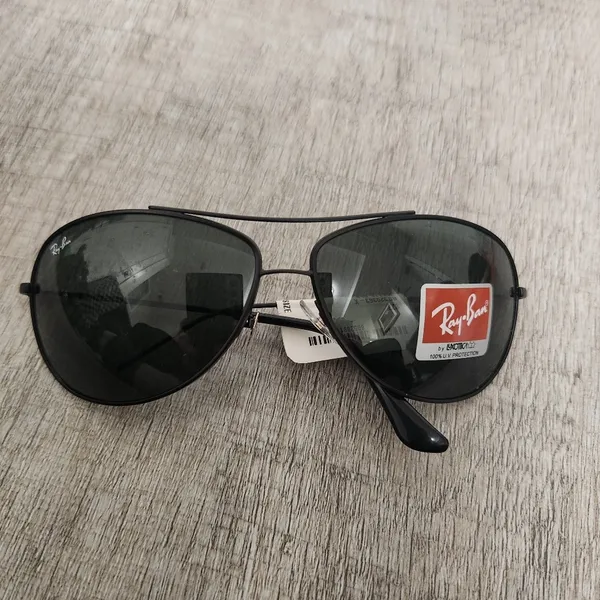 NWT Ray Ban by Luxotica Black Sunglasses - Image 2