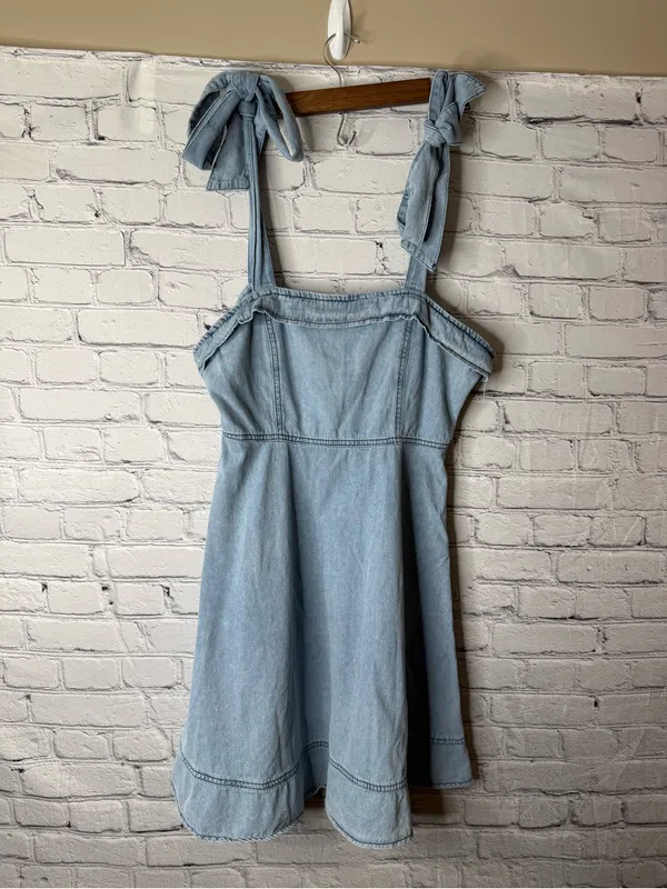 Unbranded Light Blue Denim Tie-Shoulder Dress size large - Image 3