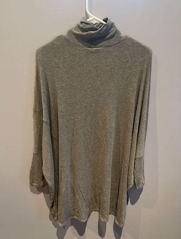 We The Free Heather Gray Oversized Turtleneck Batwing Top - Image 2