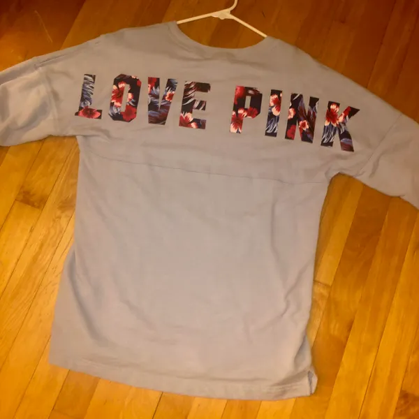 PINK - Victoria's Secret Sweatshirt - Image 5