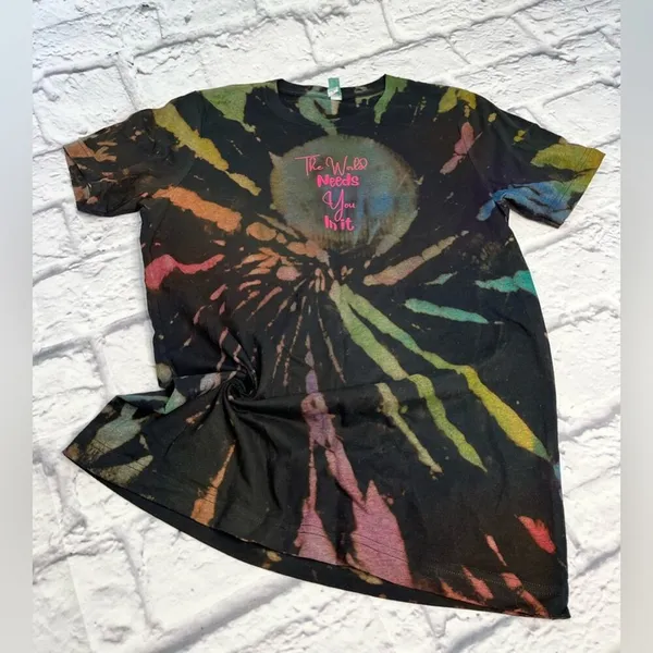 Reverse dye graphic tee shirt new size unisex medium - Image 4