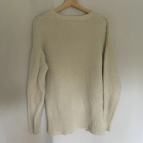Ugg V-Neck Fleece Pullover Sweater M Cream Women Soft Knit - Image 9