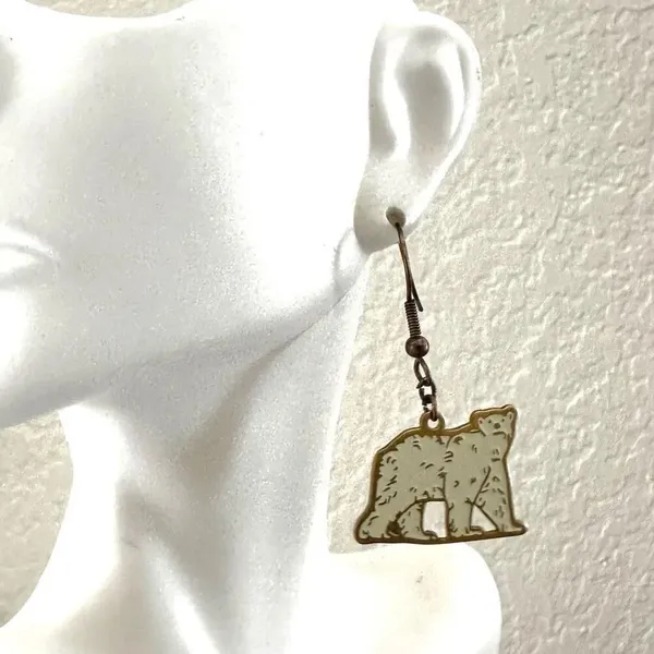 Sea World polar bear earrings Gold - Image 4