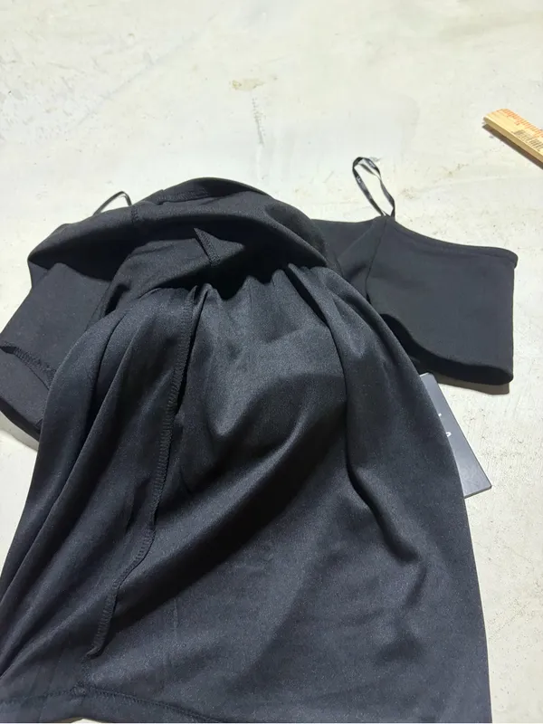 Lulus NWT Off-the-Shoulder Black mini Dress medium - Image 7