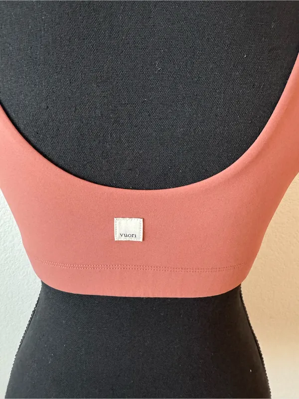 Vuori Daily Bra In Rosewood Size S Like New - Image 8