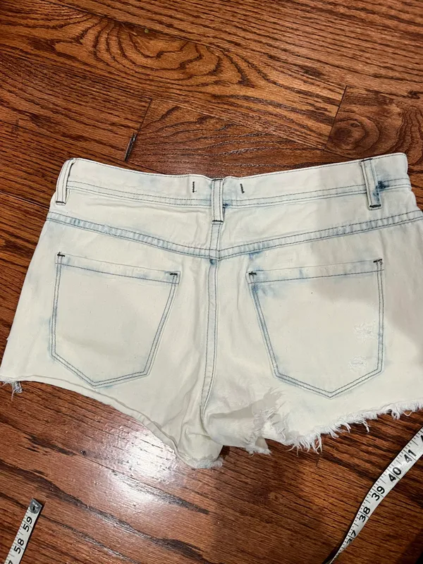 Free People Shorts - Image 9