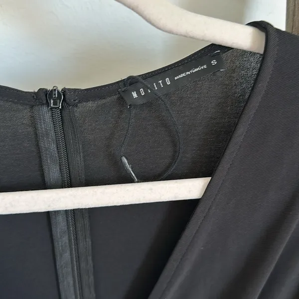 Mohito Detailed Black V-neck Wide Leg Jumpsuit Dressy Classy / Size Small - Image 7
