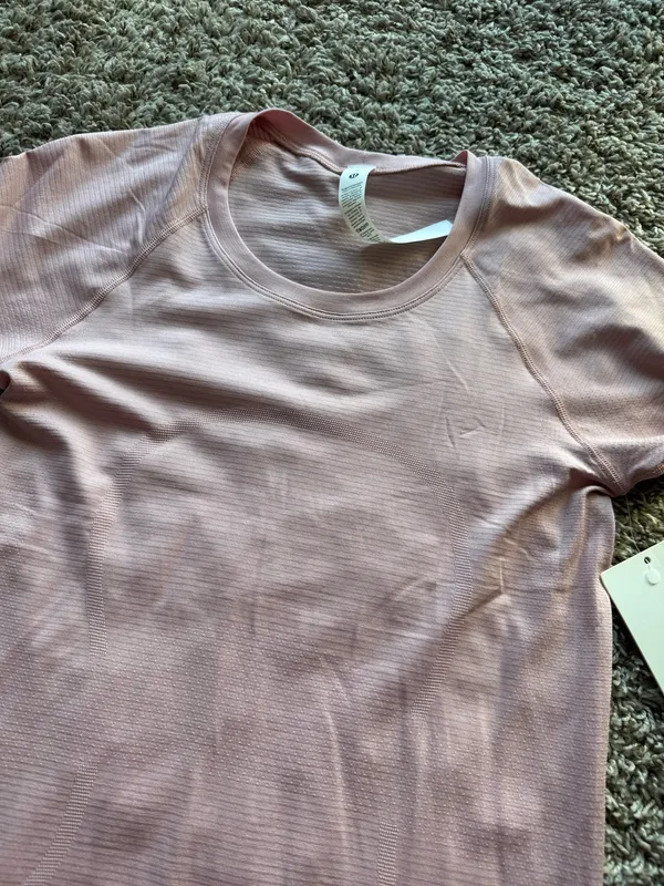 Lululemon Swiftly Short Sleeve - Image 2