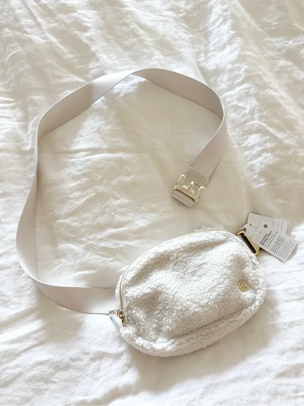 NWT • Lululemon Sherpa Everywhere Belt Bag - Image 7
