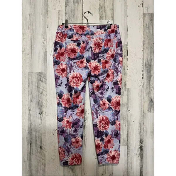 Faded Glory Floral pants  - Image 6