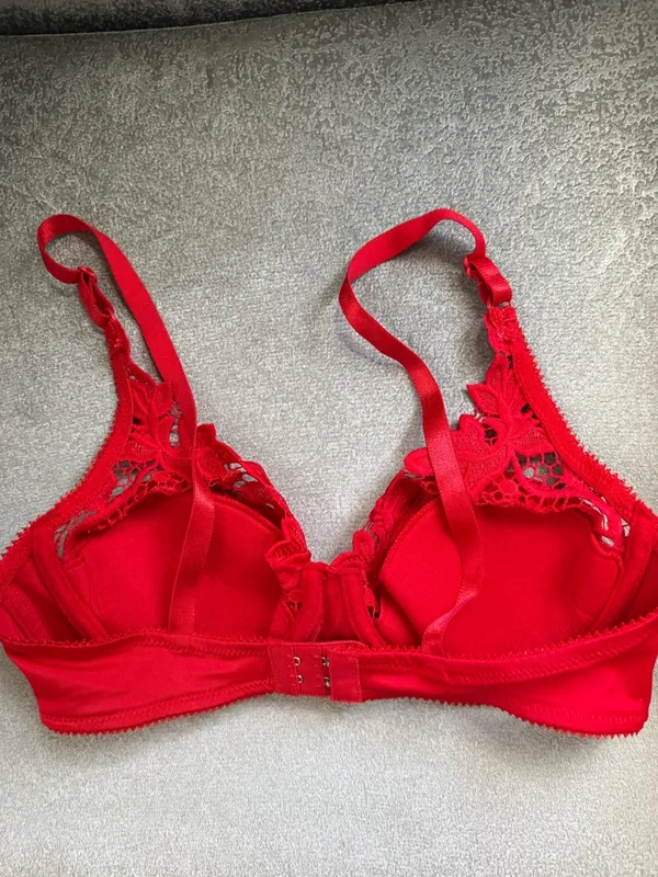Red Lace Underwire Bra - Women Intimates & Sleepwear34/75 - Image 2