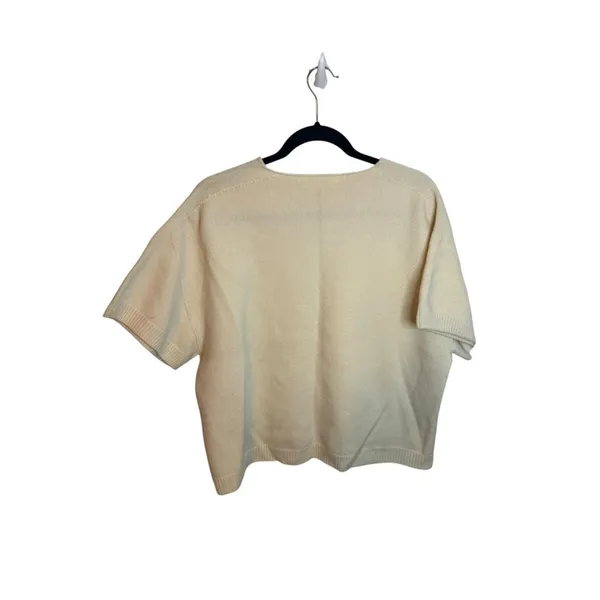 Address Cream Wool Cashmere Short Sleeve V-Neck Sweater - Image 2