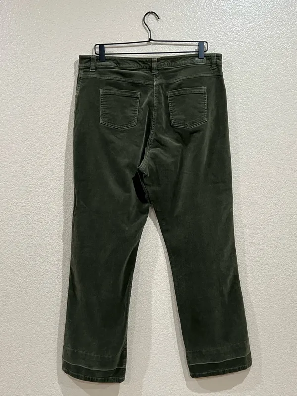 Woolrich Light Olive Green High Rise Corduroy Pants Size 14 - Image 4