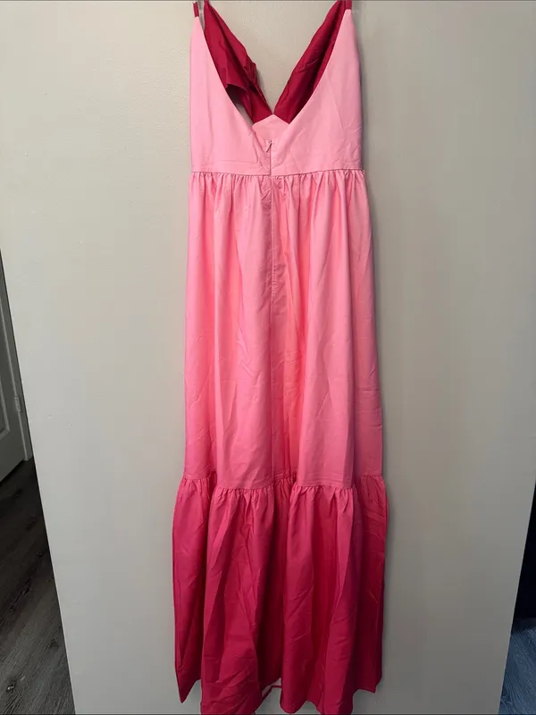 Pink Ombre Maxi Dress with Deep V Bodice - Image 3