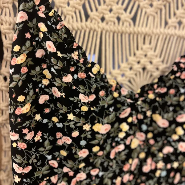 Abercrombie Fitch Black Floral Maxi Dress with Adjustable Tie Back Straps - Image 2