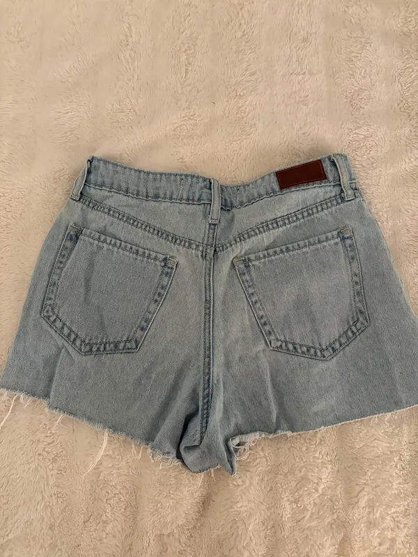 Hollister jean shorts - Image 2