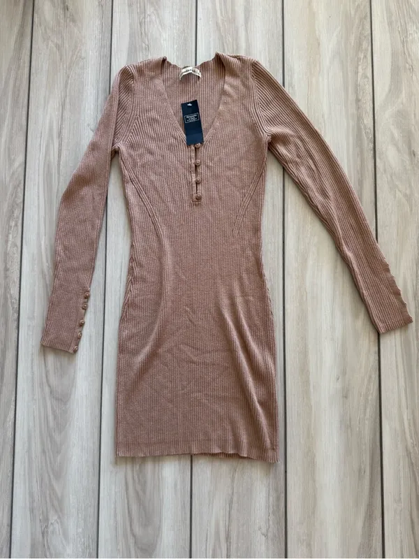 Abercrombie & Fitch Henley Ribbed Button Cuff Sweater Dress Tan Small NWT - Image 7