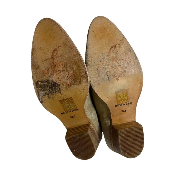 Free‎ People Charm Double V Ankle Boots Camel Suede Size Beige 37.5 US 7 - Image 9