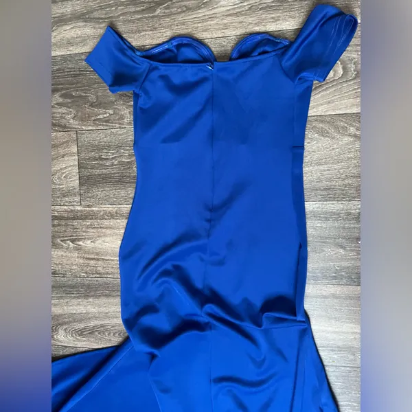 Formal dress (Size M) Size M - Image 10