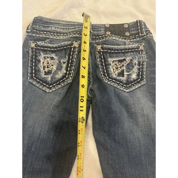 Miss Me Jeans, Women's Size 26, Blue, Denim, Gems Back Pocket, Flared - Image 12