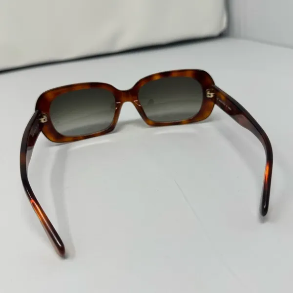 Fendi FS 5182 Sunglasses in light Havana 214 - Image 4