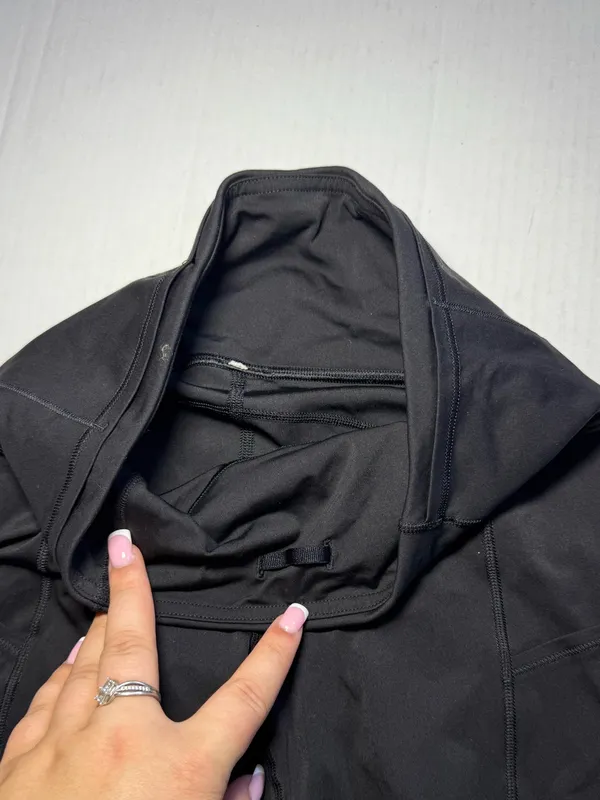 Lululemon Fast & Free Shorts 9" - Image 5