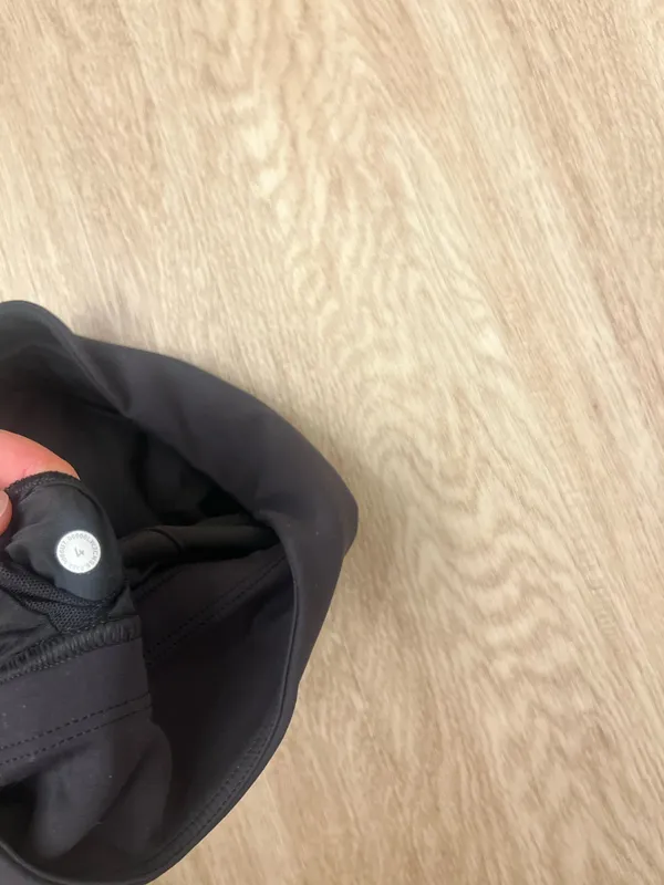 lululemon sports bra  - Image 3