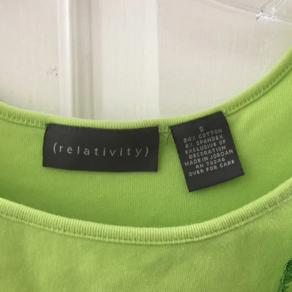 FINAL MARKDOWN Ladies relativity tank top small - Image 3