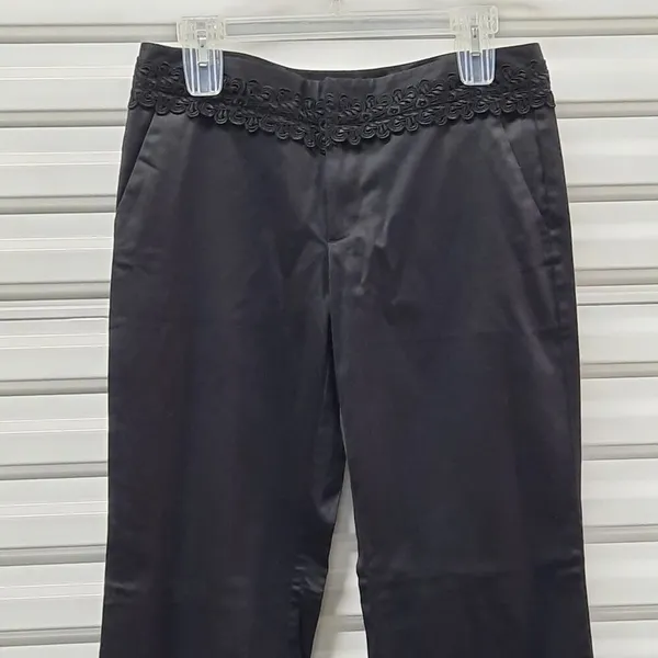 Old Navy Women Pants Size 6 Black Straight Leg Casual Cotton Stretch Slacks - Image 3